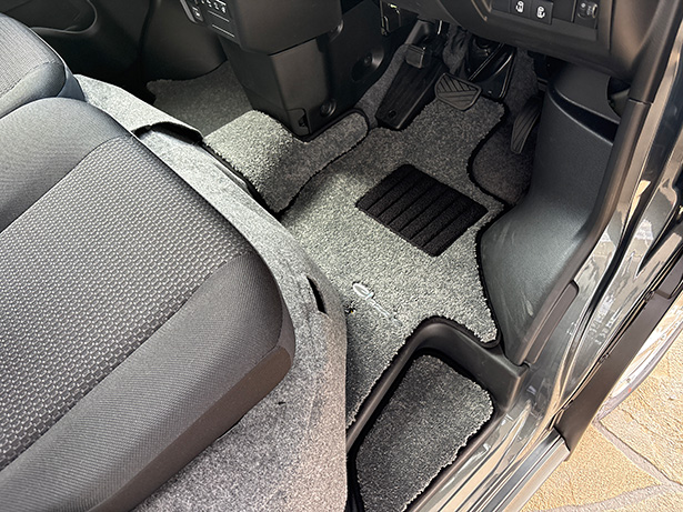 フロアマット追加車種： SUZUKI：エブリィワゴン/NISSAN：クリッパー リオ/MAZDA：スクラム ワゴン/MITSUBISHI：タウンボックス