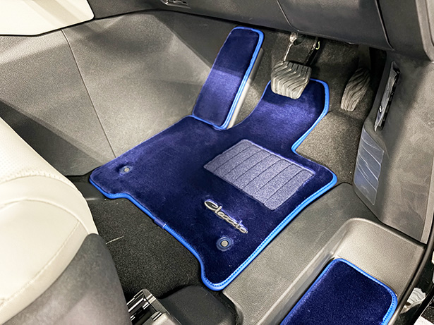 フロアマット追加車種： NISSAN：エルグランド